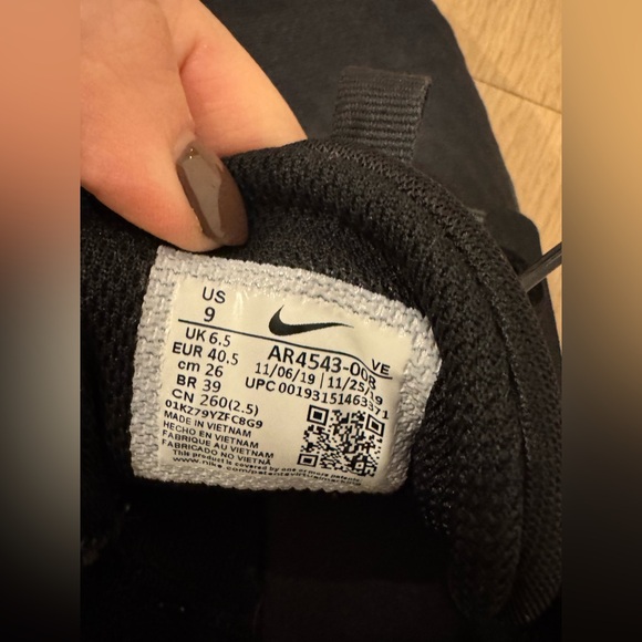 Nike Women’s Renew in-Season Tr 9 Training Shoe - Size 9 - Picture 7 of 7